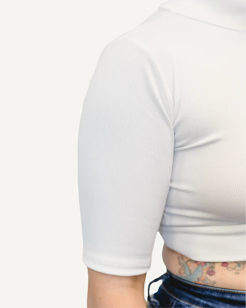 Ribbed Mock Neck Halftee (Pre-Order)