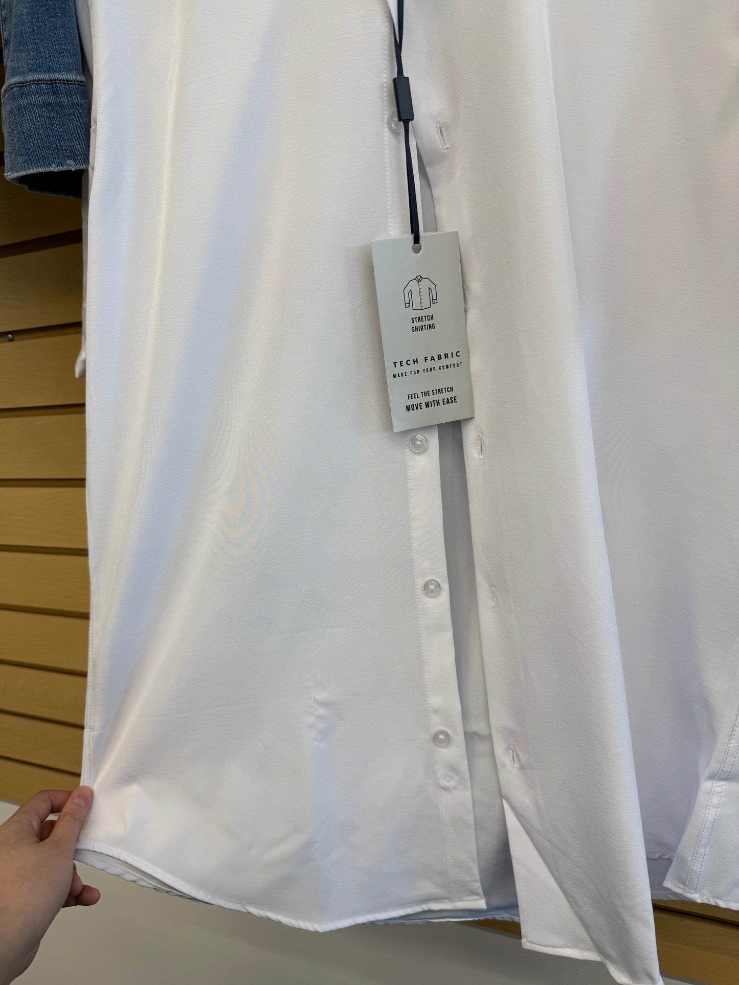 *FLAWED* Men's Dress Shirt - M