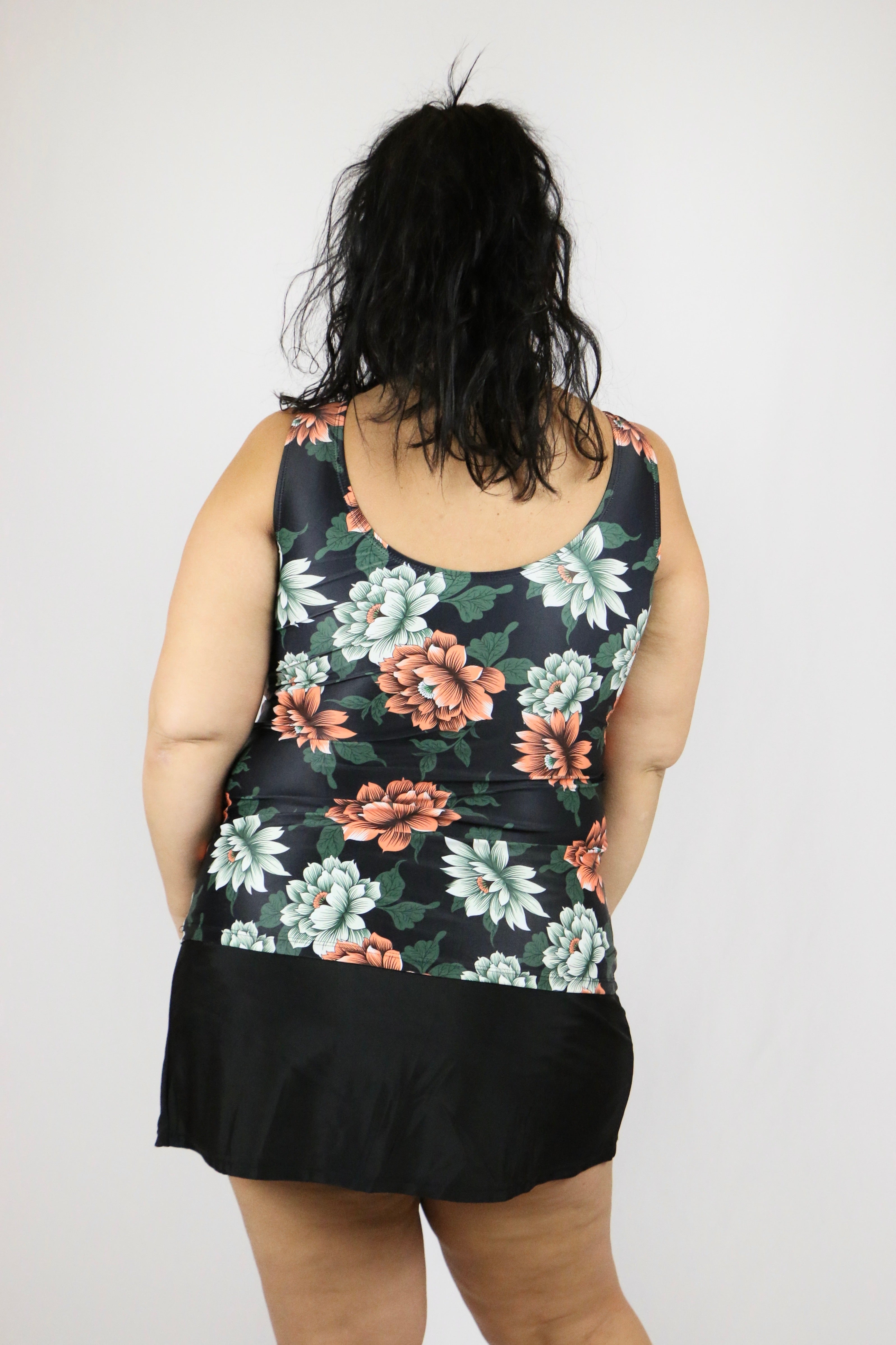 *RESTOCK* Floral Cove Top (Curvy Only)