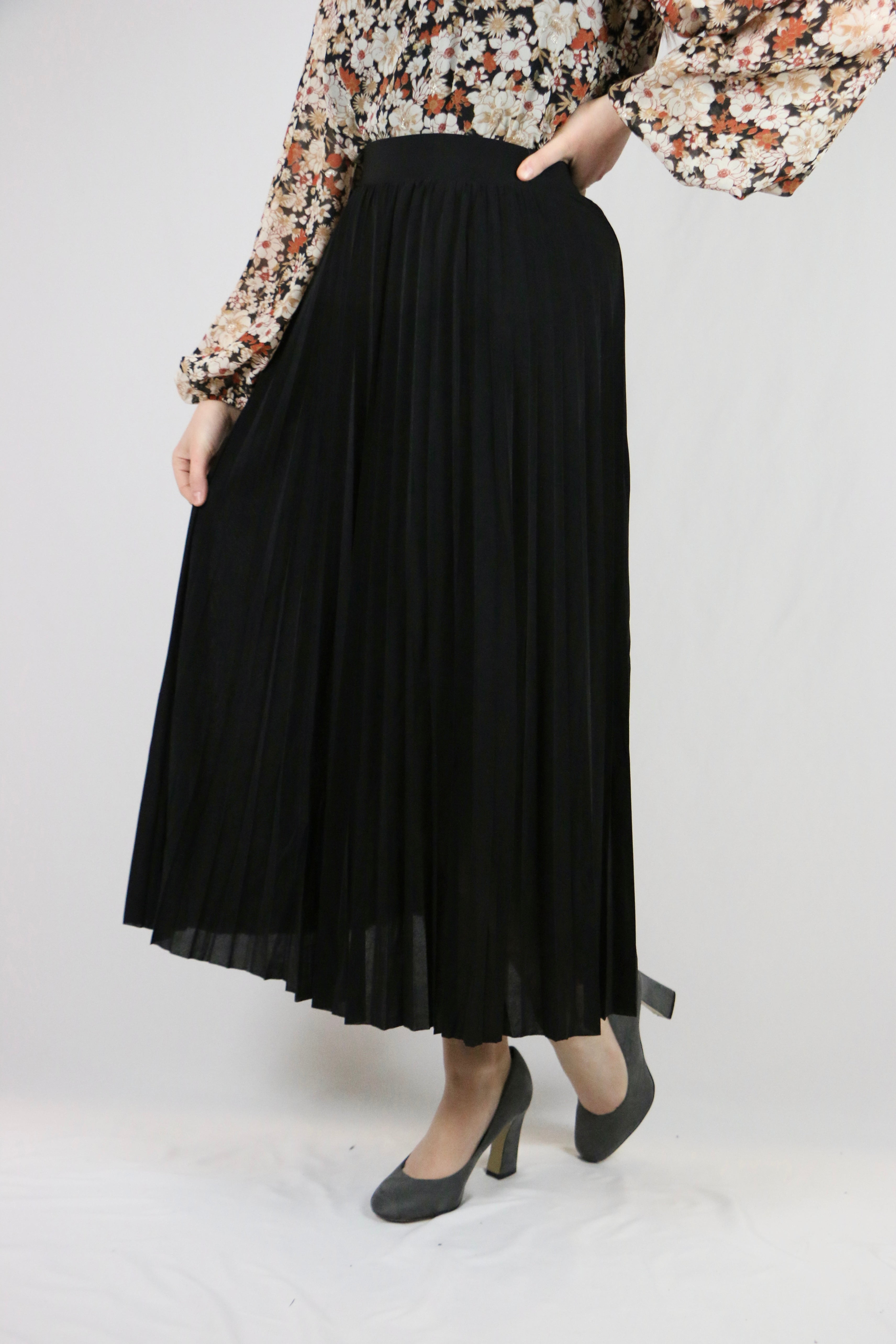 *RESTOCK* Rena Skirt - Black